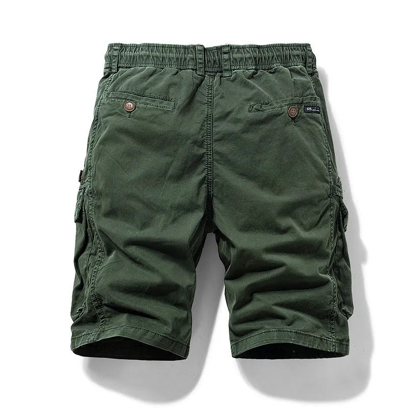 Men's army green cotton shorts with multiple zipper pockets in Korean style fifth-pants length