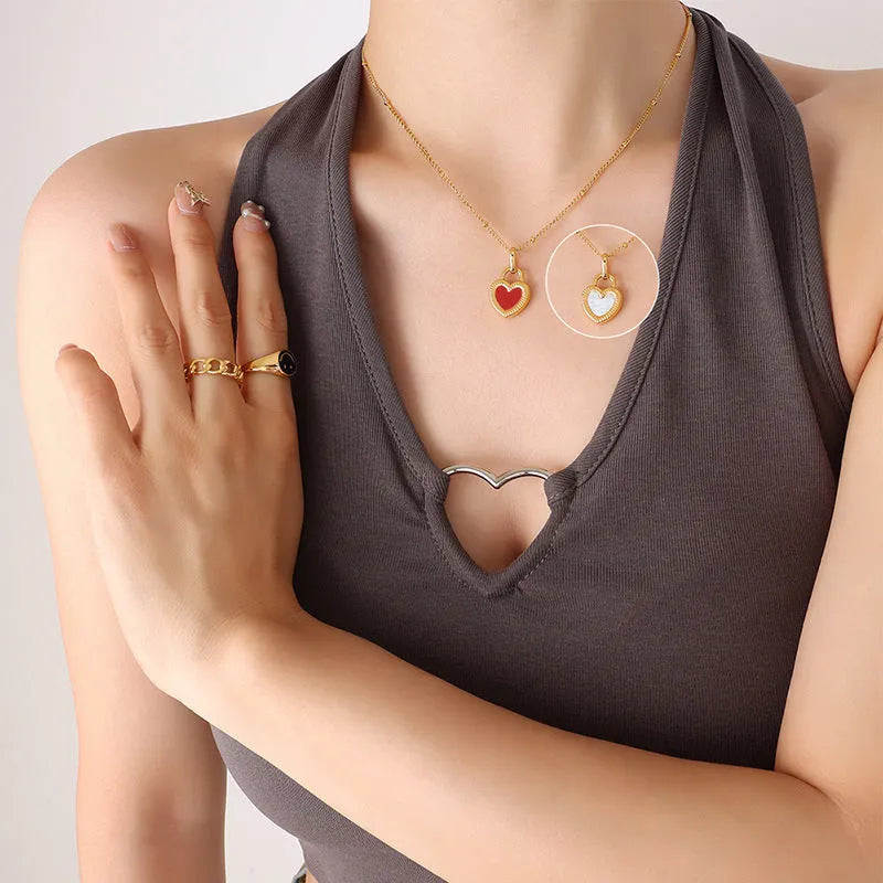 Double-sided colour heart pendant necklace in titanium steel, 40+5cm chain, black and white colour option.