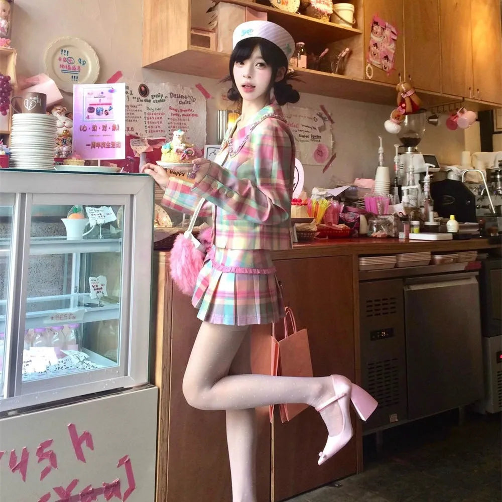 High waist slimming pleated skirt suit for women with cashmere long sleeve coat and cap skirt in neutral colour