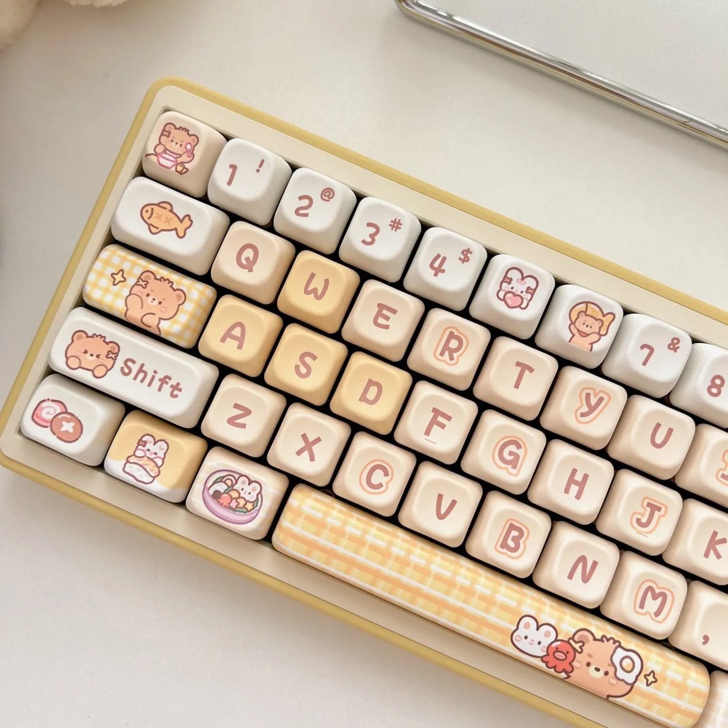Set of 140 PBT plastic keycaps for mechanical keyboards in EOA height with Rabbit Bear Restaurant graphics.