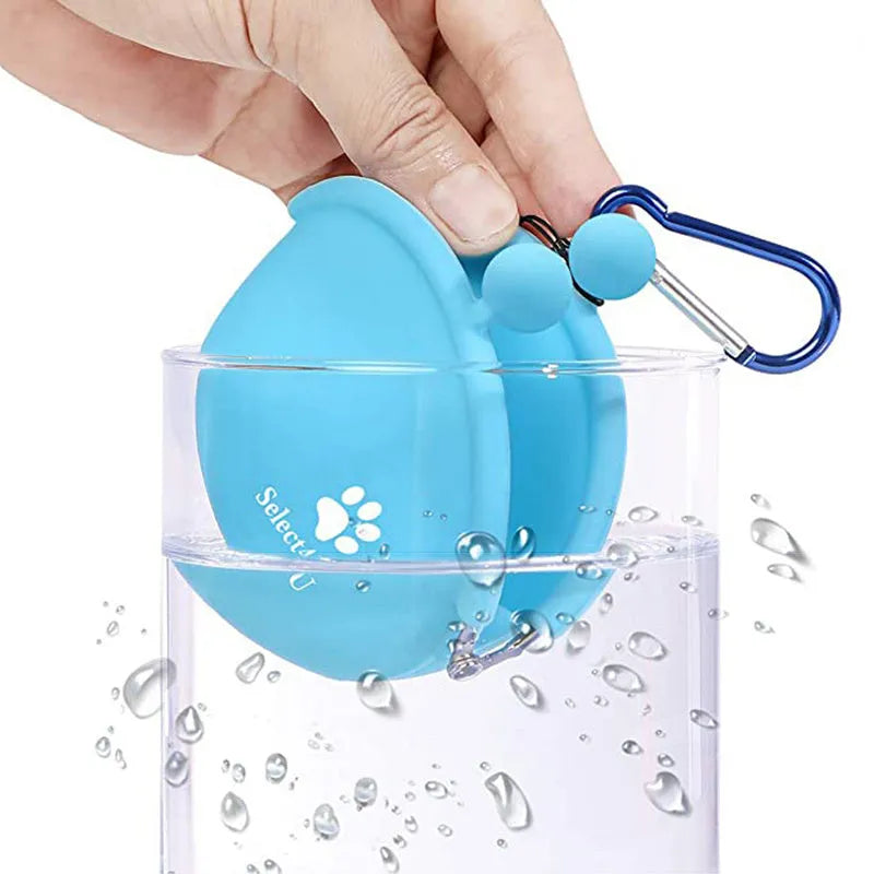 Silicone dog training treat waist bag with hook-and-loop closure in assorted colours.