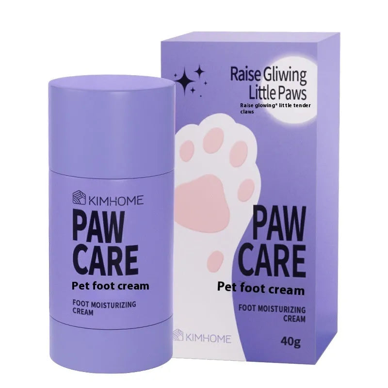 40g container of pet foot moisturising cream with Brazil palm wax for dog and cat paw care