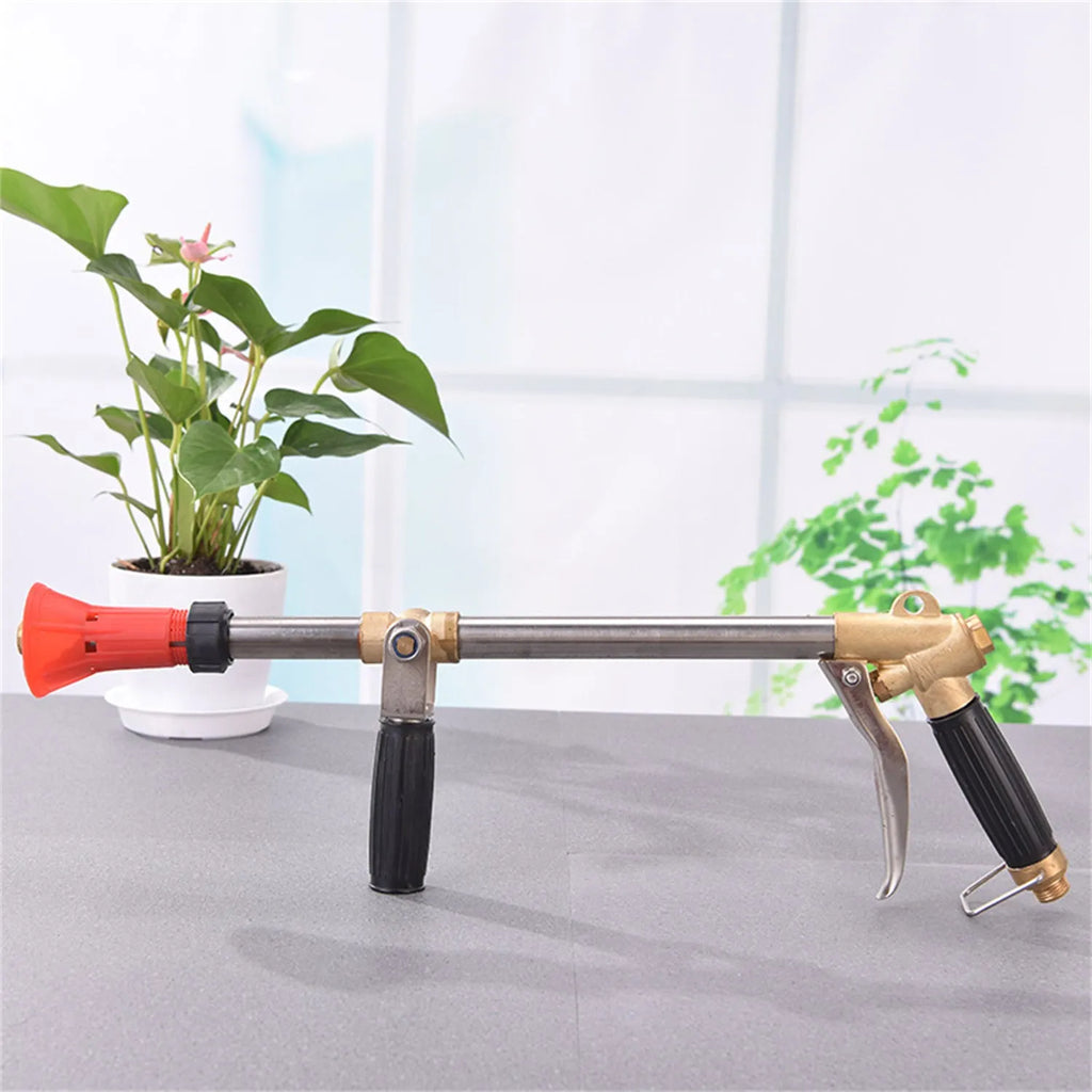 Submachine gun style adjustable high-pressure agricultural pesticide spray gun