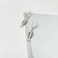 Women's retro fishbone pendant necklace and matching earrings set with adjustable O-chain