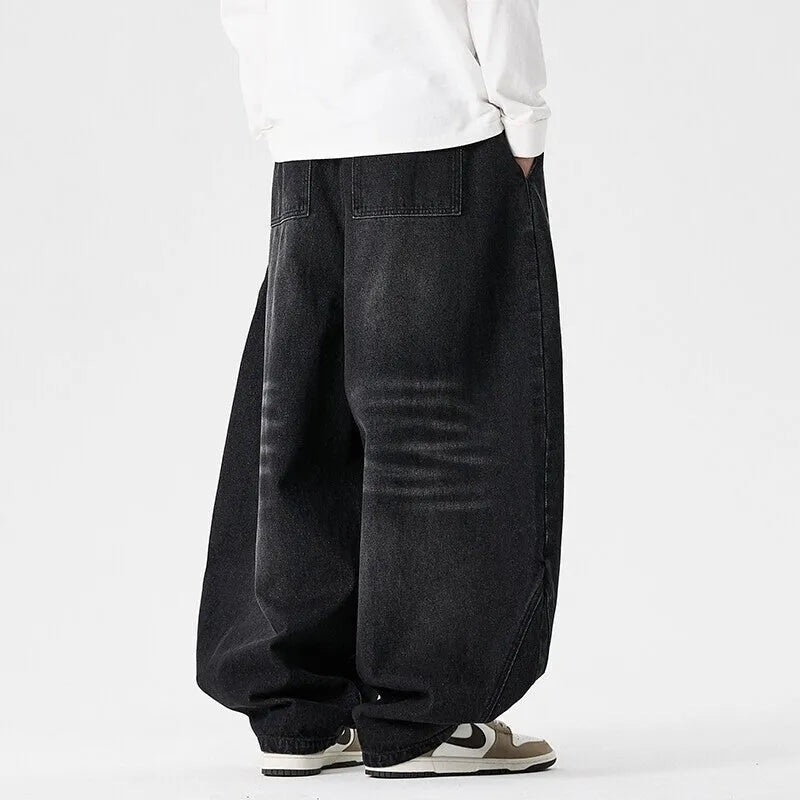 Men's plus size baggy jeans with wide leg and straight opening in American casual style