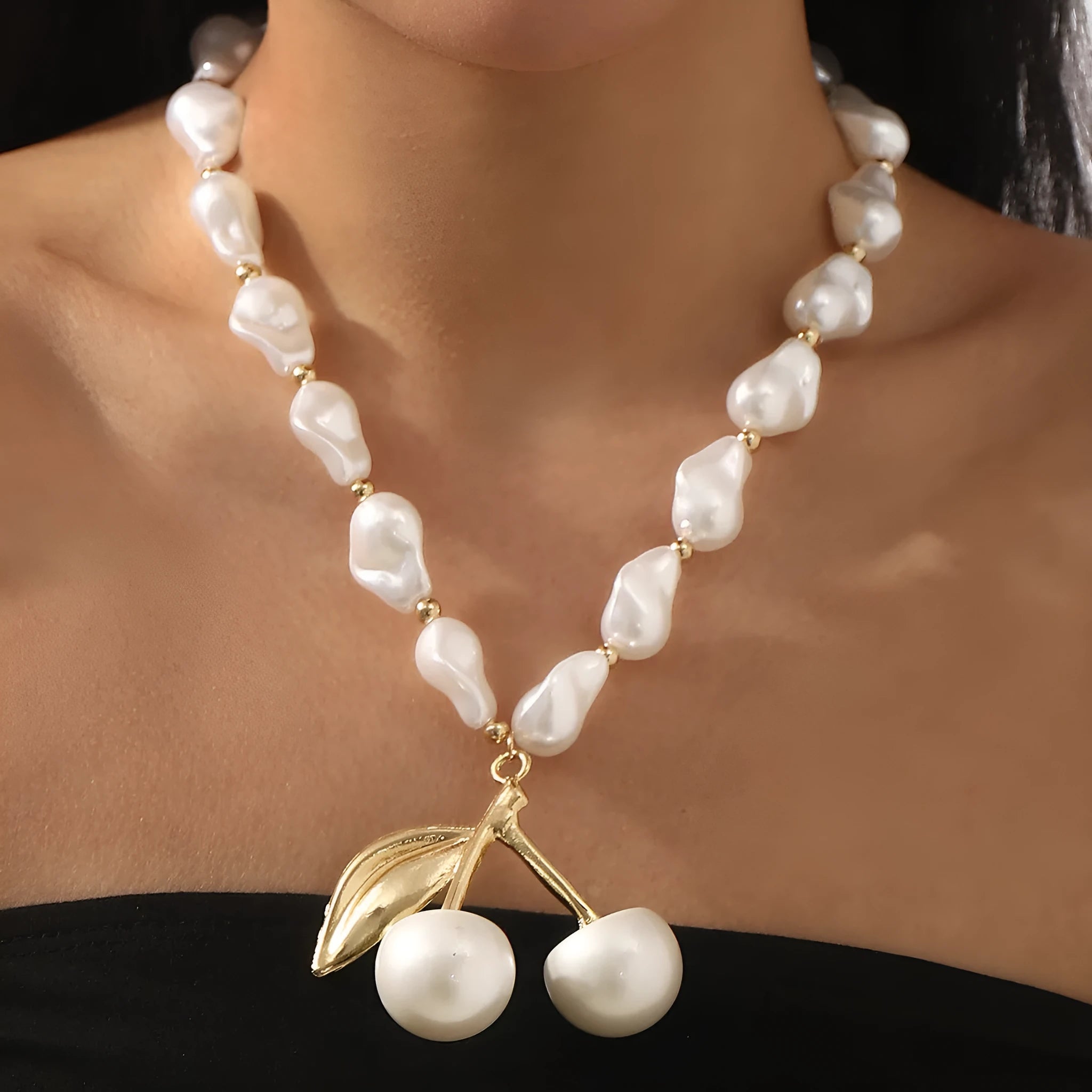 Women's creative necklace with irregular cherry pendant and imitation pearls on adjustable alloy chain