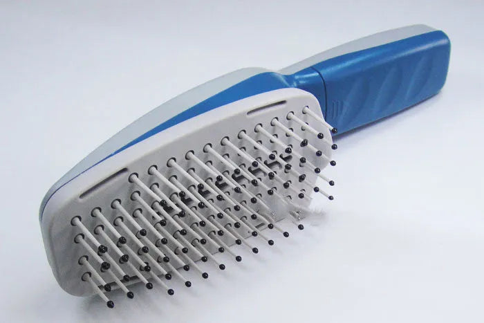 Pet ion comb with 78 teeth, 21.5cm length, removable brush head, and dual air purification for cats and dogs