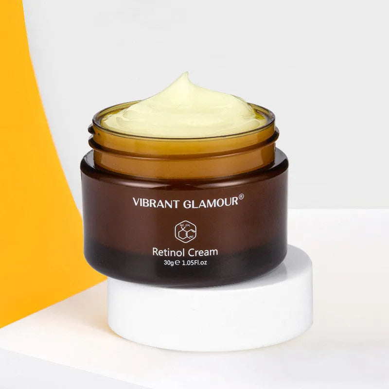 30ml Retinol facial serum bottle for dry lines, fine lines and skin brightening