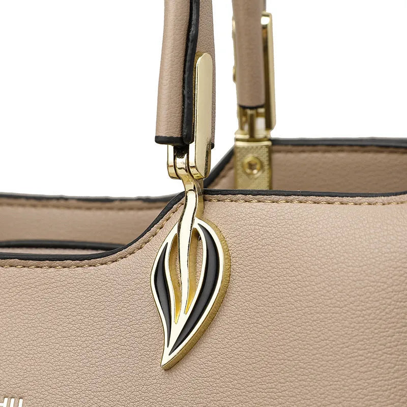 Women's PU shoulder messenger bag in urban simplicity style with multi-layer interior organisation