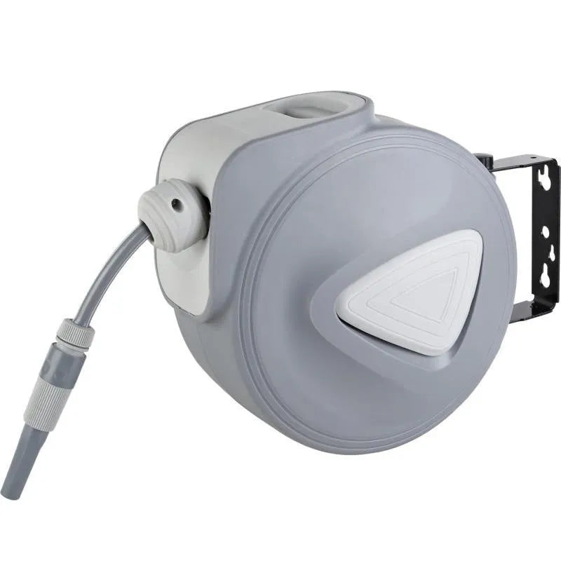 Automatic retractable hose reel unit with 10-metre PVC water pipe for car washing and garden use.