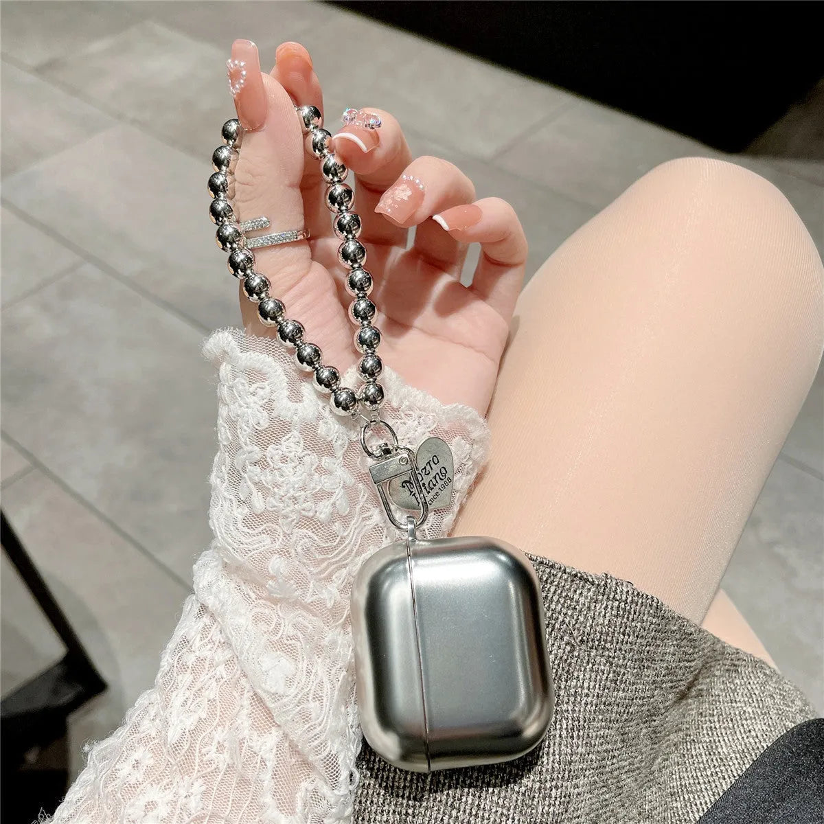 Matte plating AirPods protective case made from flexible TPU material