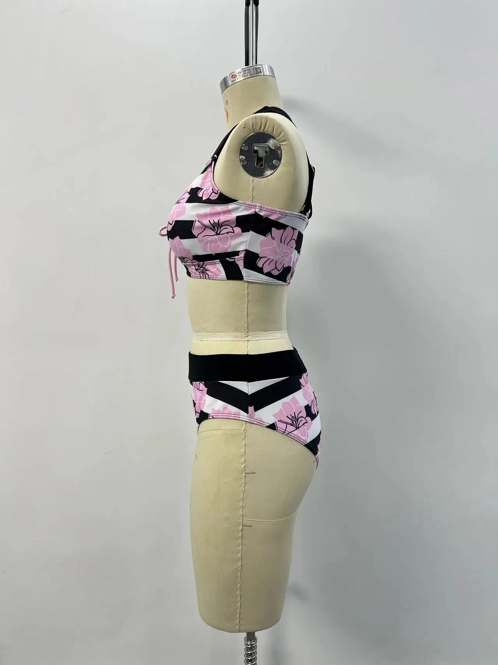 Women's black belly-covered slimming split bikini for swimming and water sports, sizes S to 2XL