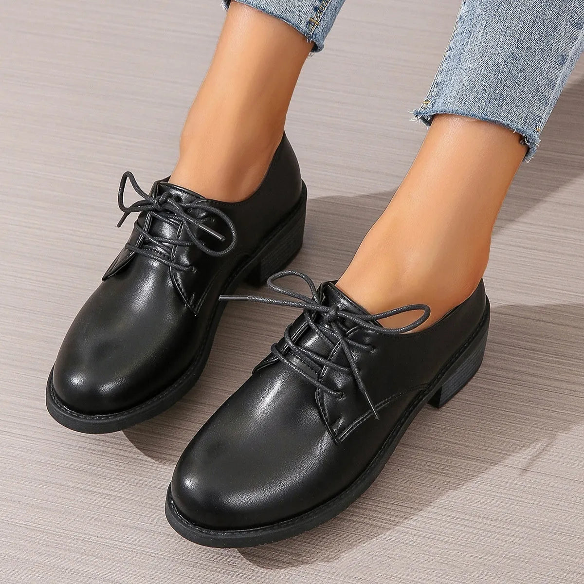 Black women's work shoes with chunky heel and soft sole for professional wear