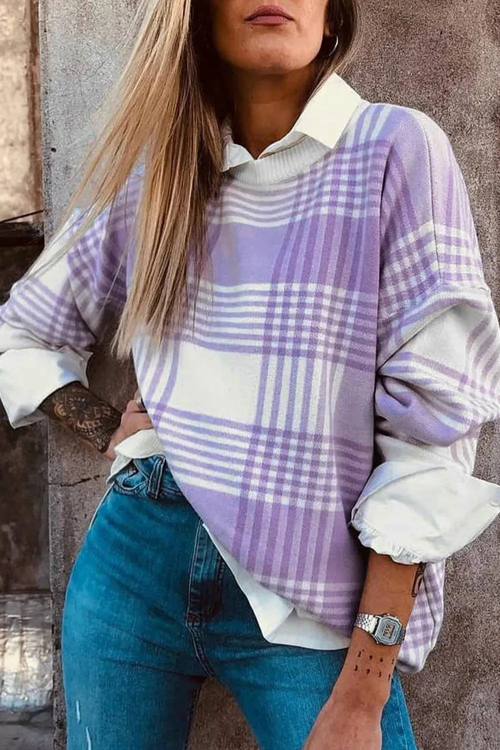 Loose lilac plaid print sweater with ribbed trim in viscose polyester polyamide blend