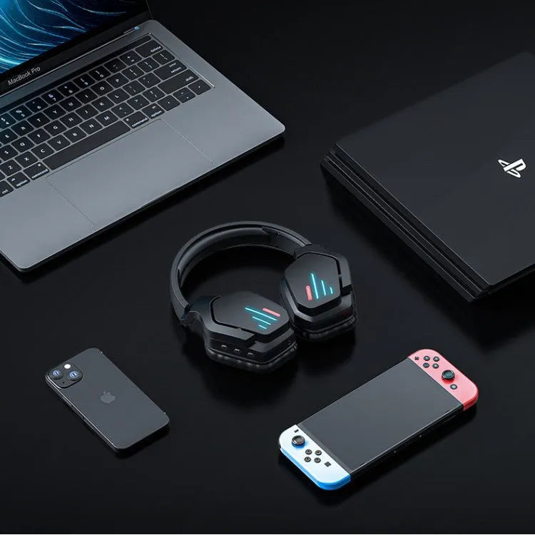 Luminous black head-mounted noise reduction wireless gaming headphones with stereo bass and 15-metre range