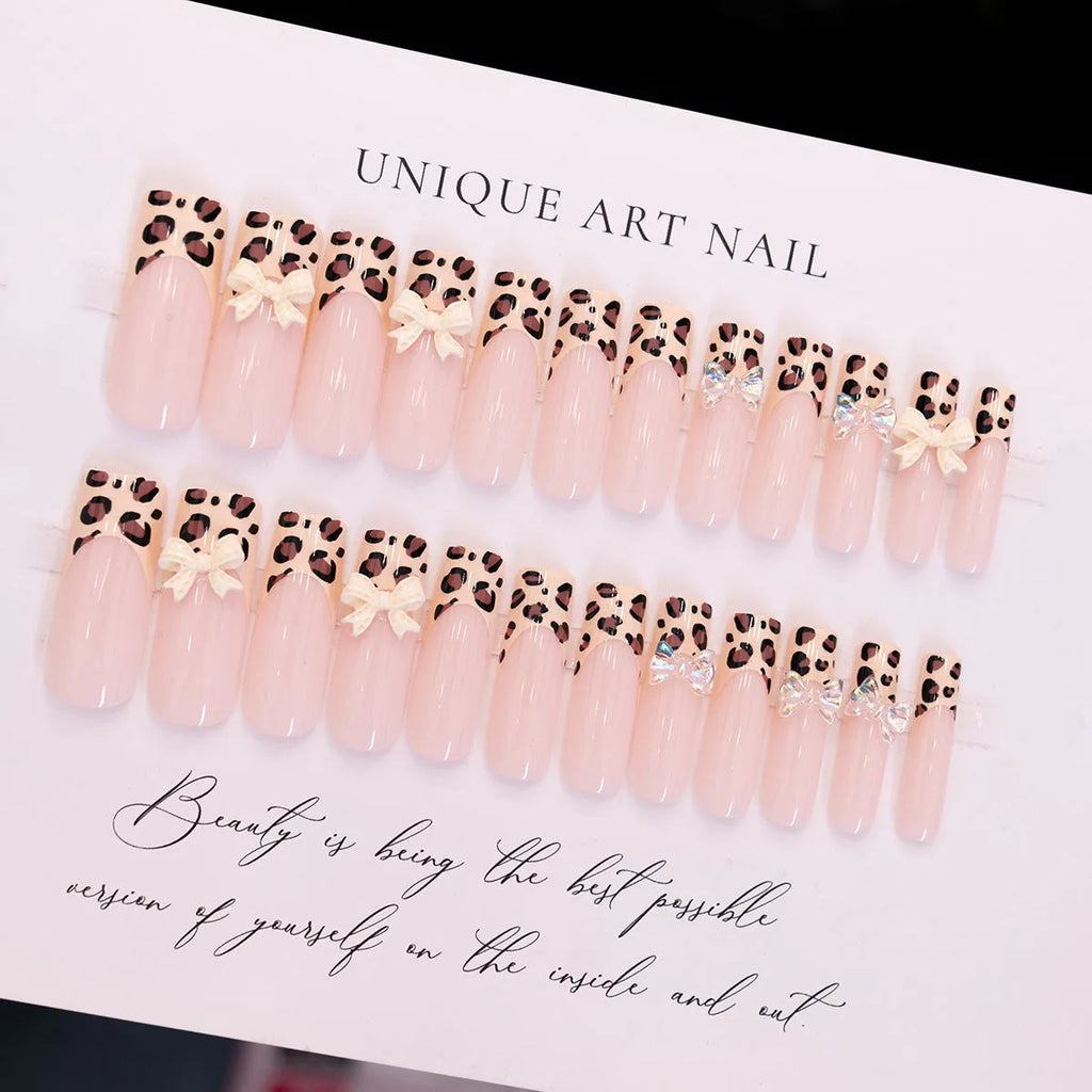 Leopard print butterfly design false fingernail set for ladies nail art manicure