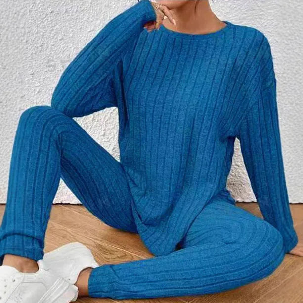 Women's black sunken stripe polyester homewear set with regular sleeves and trousers