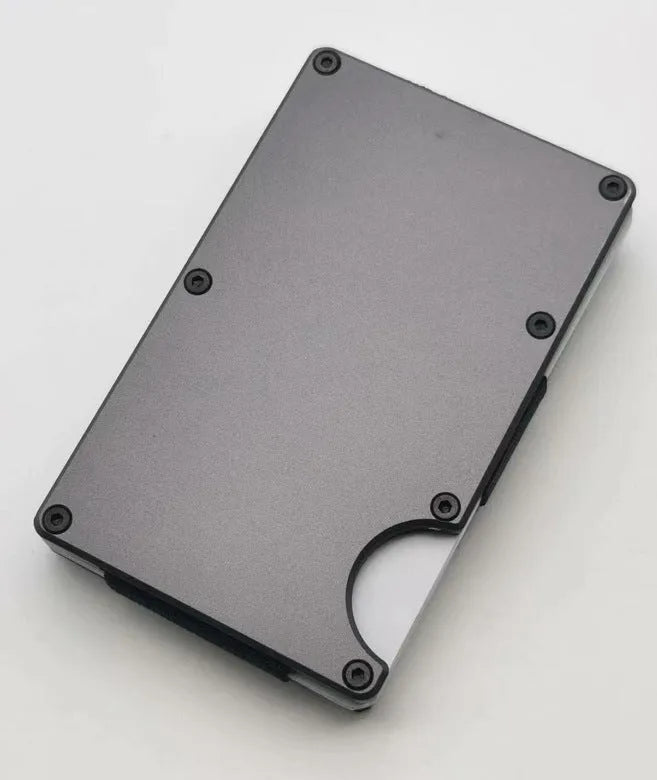 Aluminium alloy grey carbon fibre wallet with 7 card slots and RFID protection