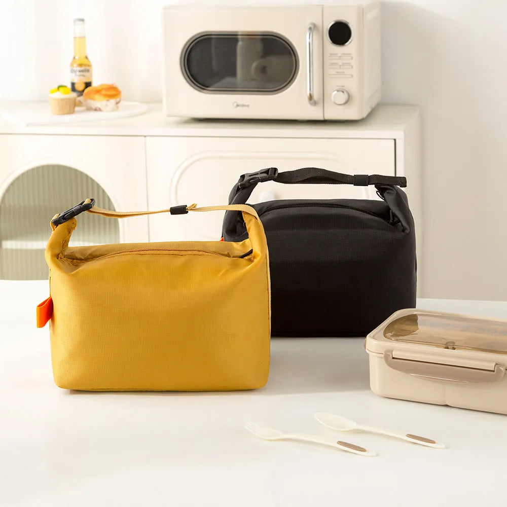 Japanese style insulated lunch bag in Army Green colour with Oxford cloth material