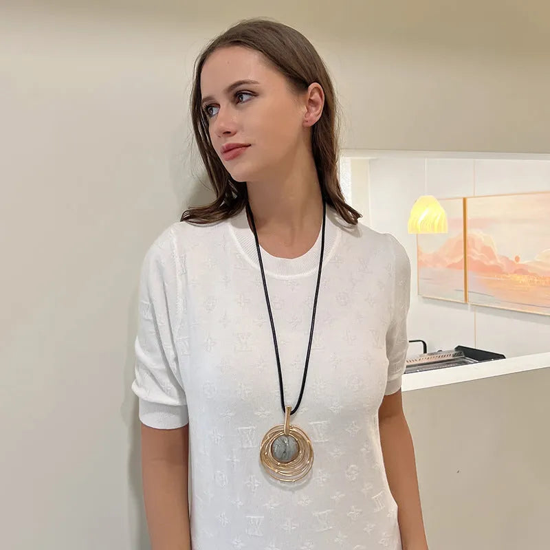 Women's gold geometric plaid pendant necklace with snakeskin wax rope chain, adjustable 51-80cm