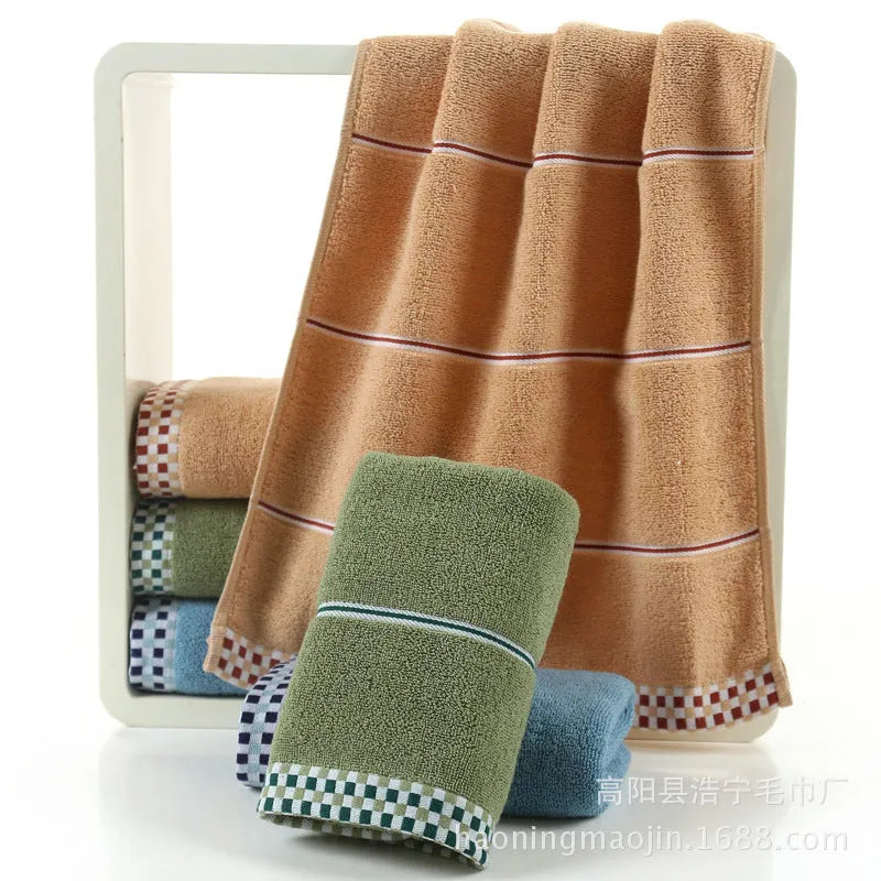Soft absorbent pure cotton houndstooth facial towel 35x75cm in grey, blue, and green colours