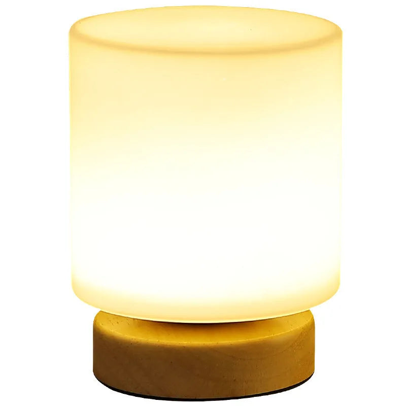 Nordic solid wood USB table lamp in white with touch dimming and floral design