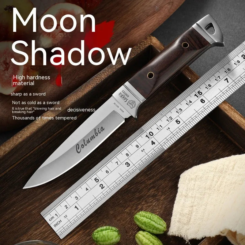 Camping portable fruit knife in stainless steel with leather case.