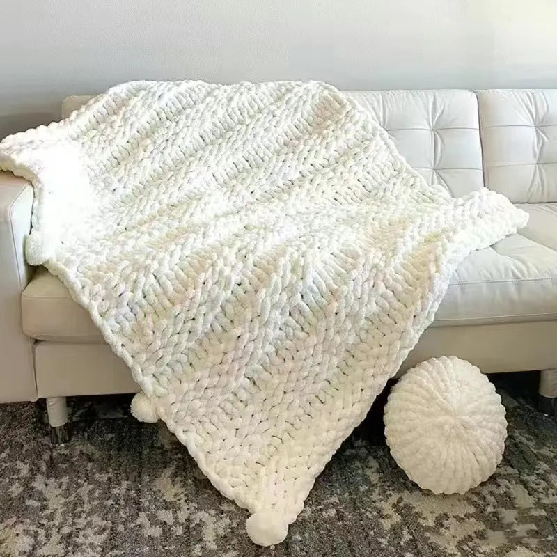 Coarse yarn chenille braided gravity blanket in modern simplicity style, available in multiple sizes and colours
