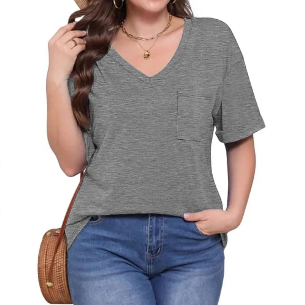 Grey loose V-neck t-shirt with chest pocket in Japanese Korean casual style