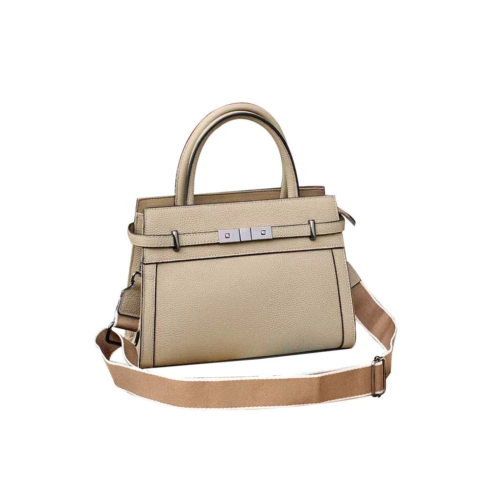 Genuine leather horizontal square shoulder bag with internal pockets in almond green colour.