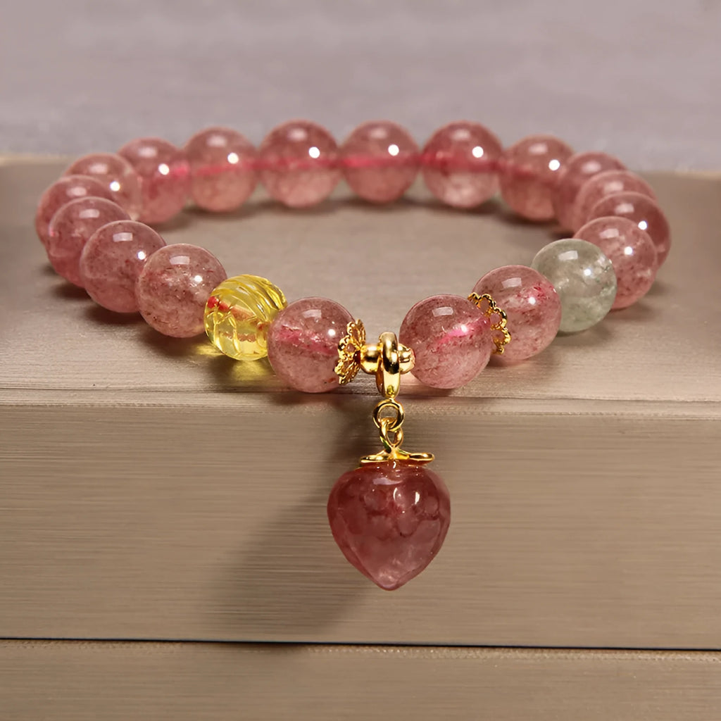 Multi-layer natural pearl and strawberry quartz crystal bracelet with jinsi jade gourd pendant for women