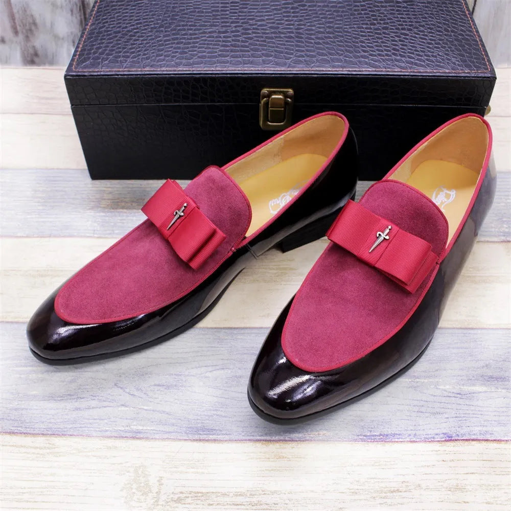 Men's low-top leather shoes with tassel detail in patent leather, available in black, blue, brown, and red.