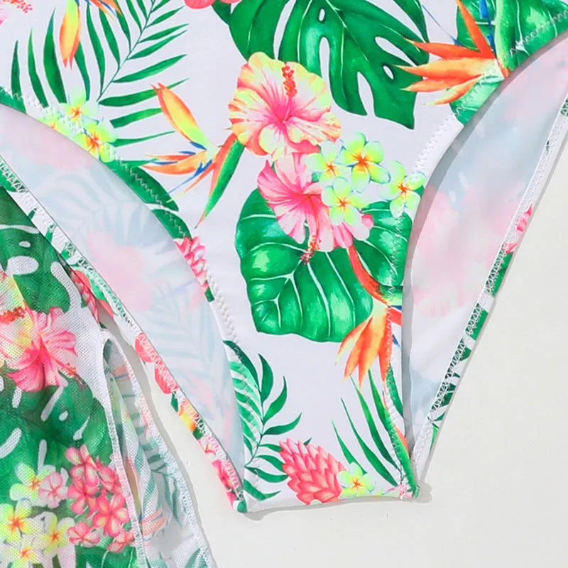 Girls' floral swimsuit set with polyester construction in sizes 130cm to 160cm