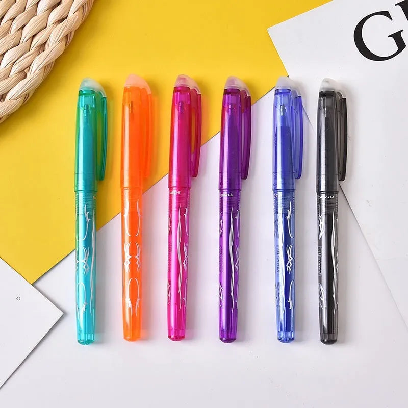 A set of heat-erasable gel pens with plastic shells and stainless steel nibs, showing the 0.5mm and 0.7mm options.