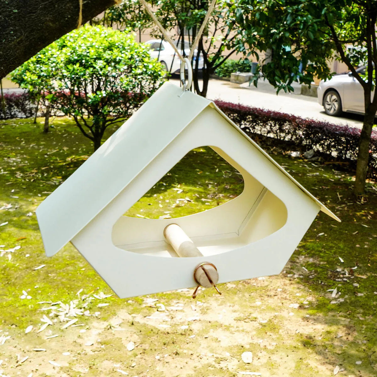 European-style iron bird nest with anti-rain design for outdoor courtyard decoration, in colour NL-01H or NL-01B