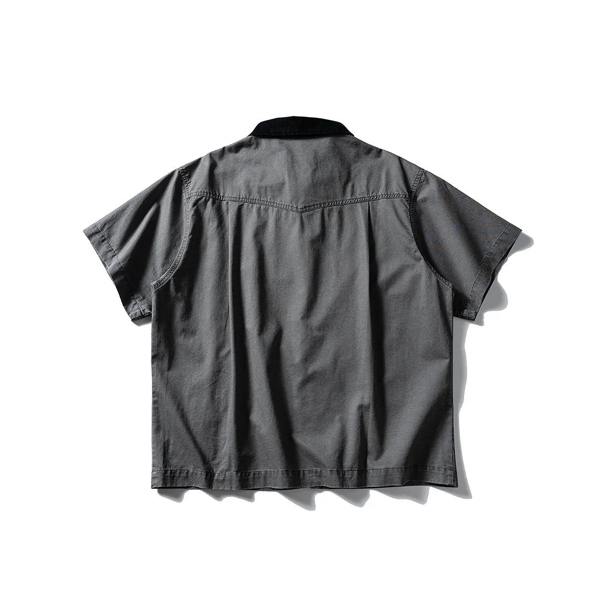 Washed overalls short sleeve cardigan shirt in loose fit cotton, khaki or grey colour