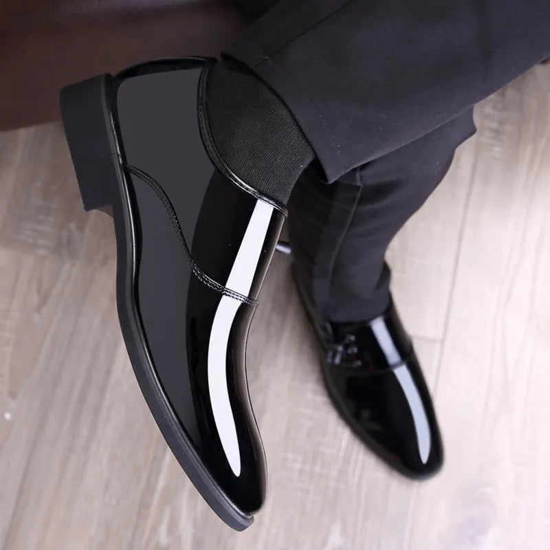Men's black and brown business formal shoes with rubber sole and artificial PU upper