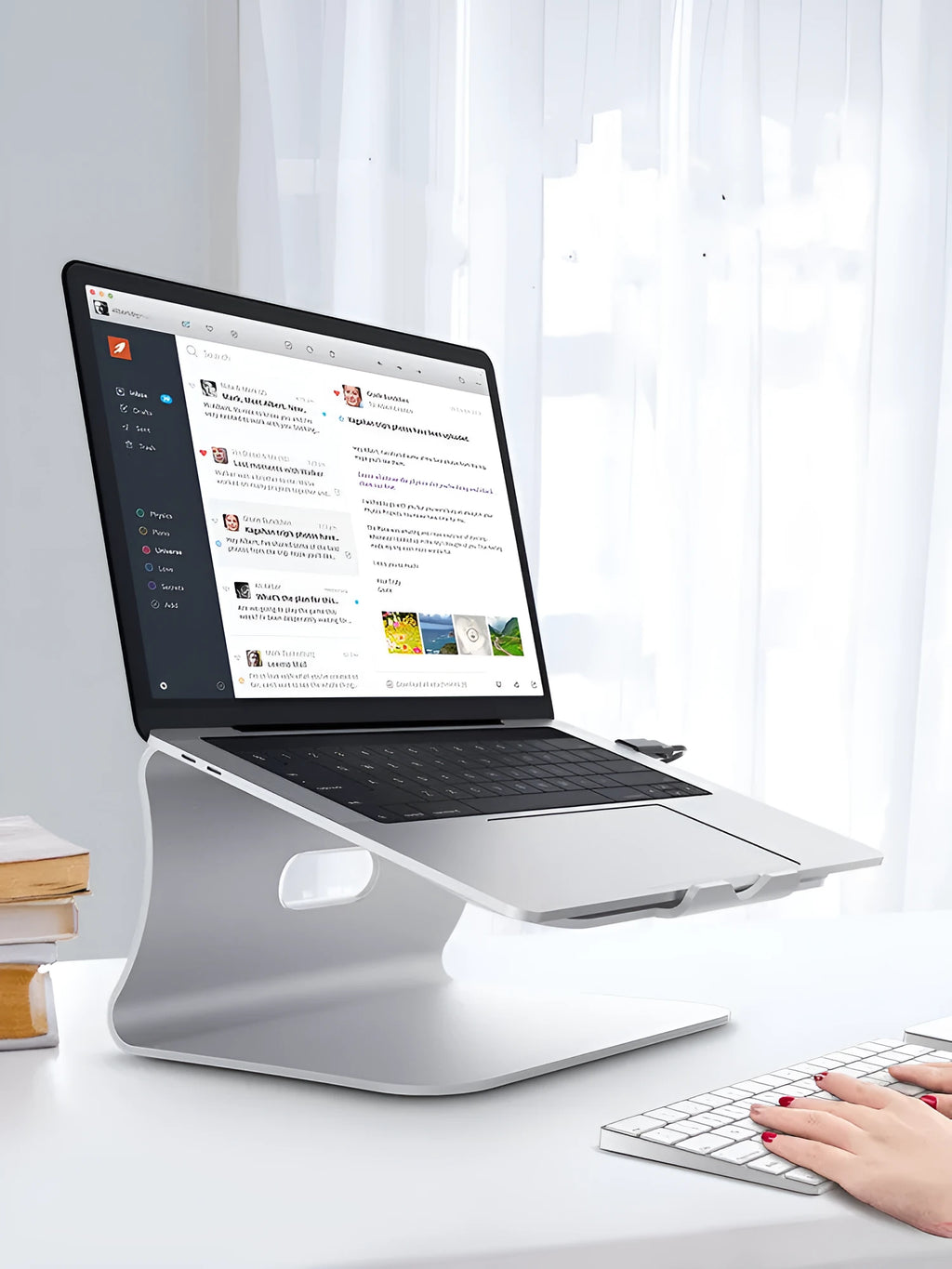Aluminium laptop cooling bracket with rotary adjustment in silver or grey