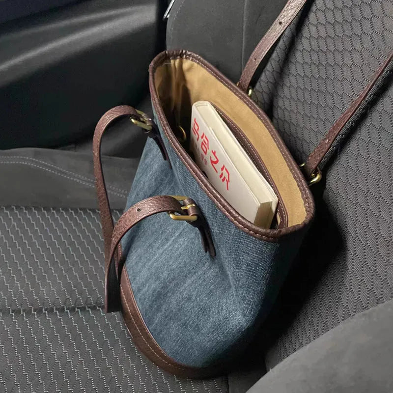 Denim patchwork large capacity retro one-shoulder bucket bag in denim commuter colour, 23x27x16cm