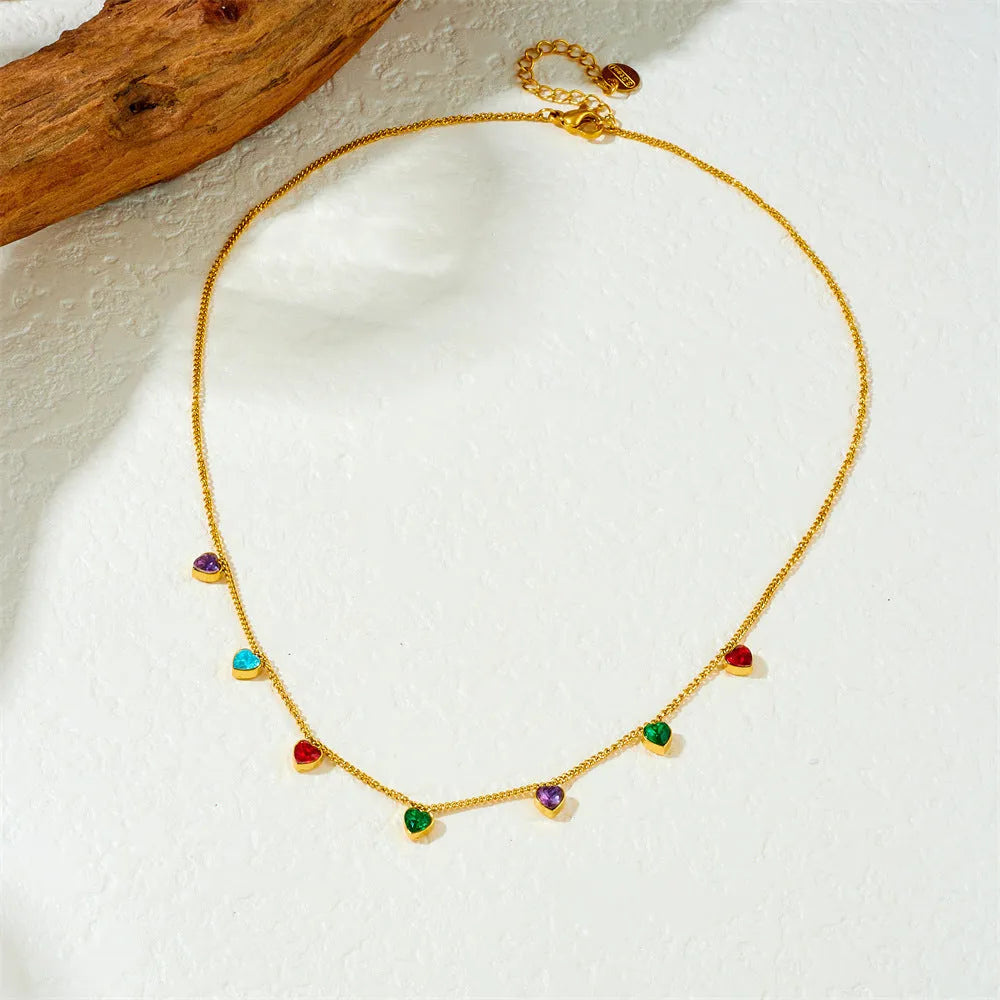 Women's gold-plated stainless steel heart necklace with adjustable chain length