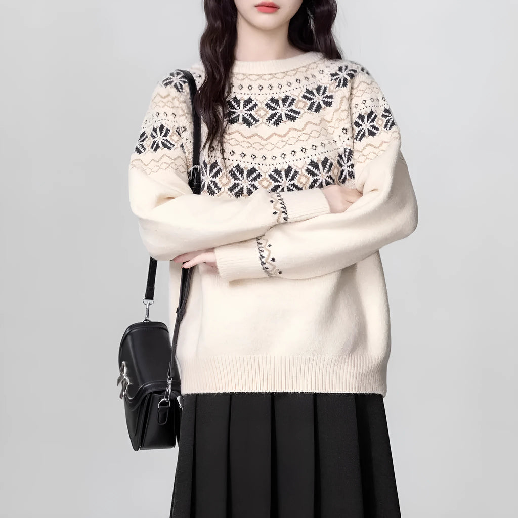 Women's milky white fair isle geometric pattern crew neck pullover sweater