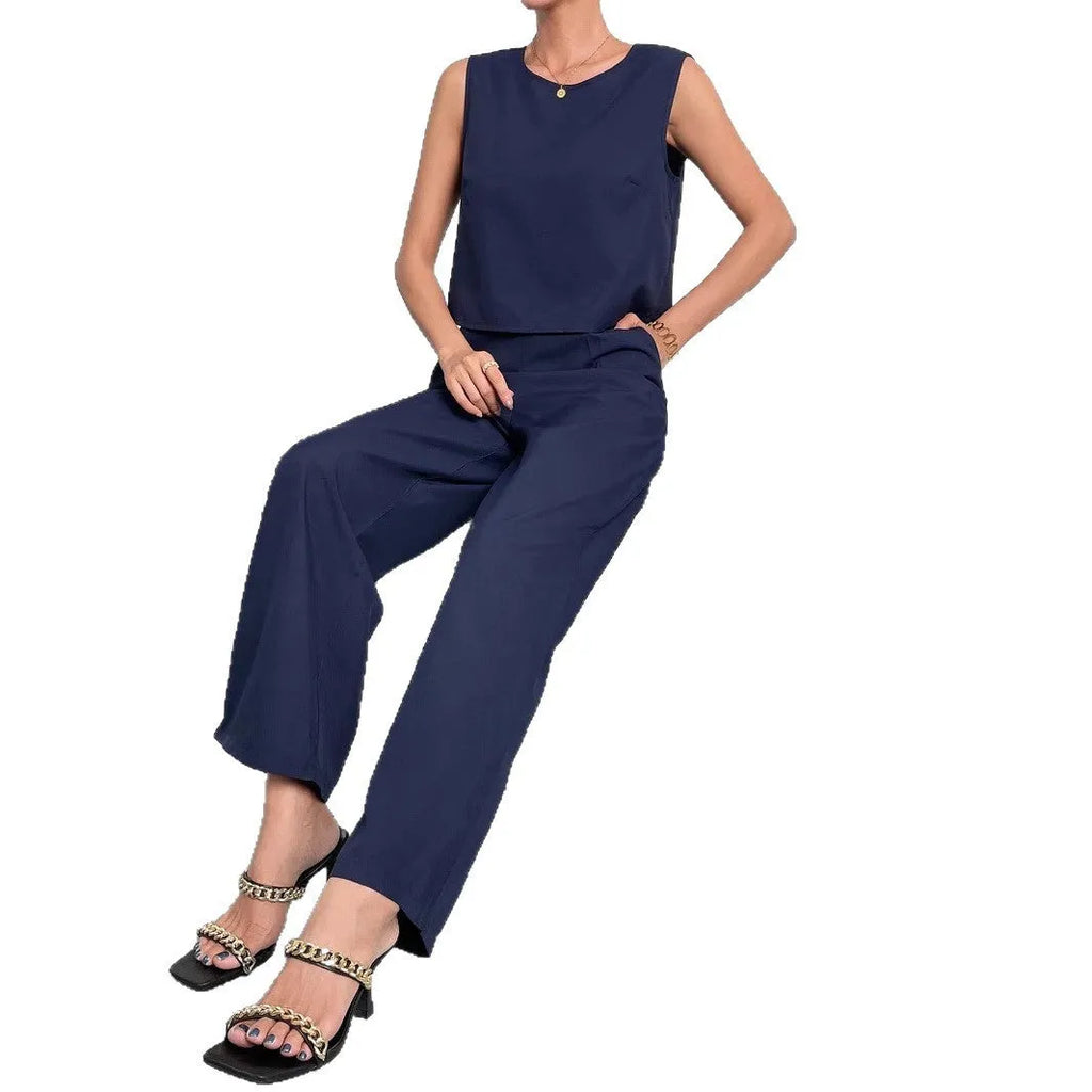 Red polyester wide leg pants and sleeveless top two-piece set with round neckline
