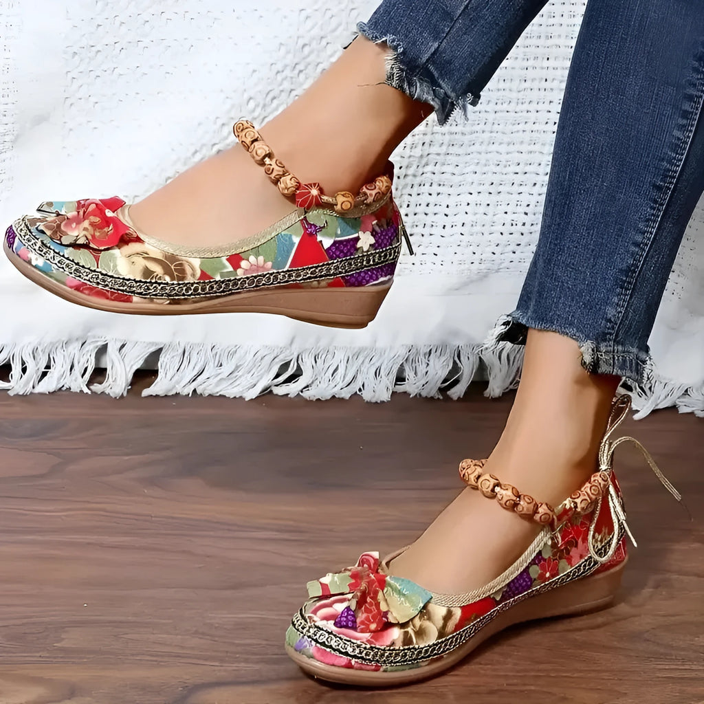 Women's plus size ethnic platform sandals with cloth upper and elastic band fastening in black colour
