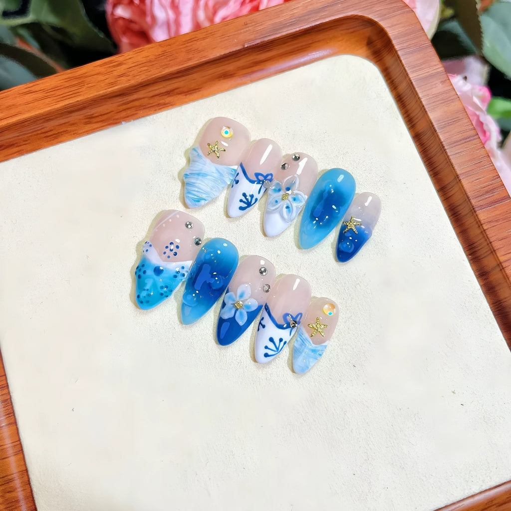 Blue hand-painted carved summer ice transparent fake nails plastic set with sizes XS S M L