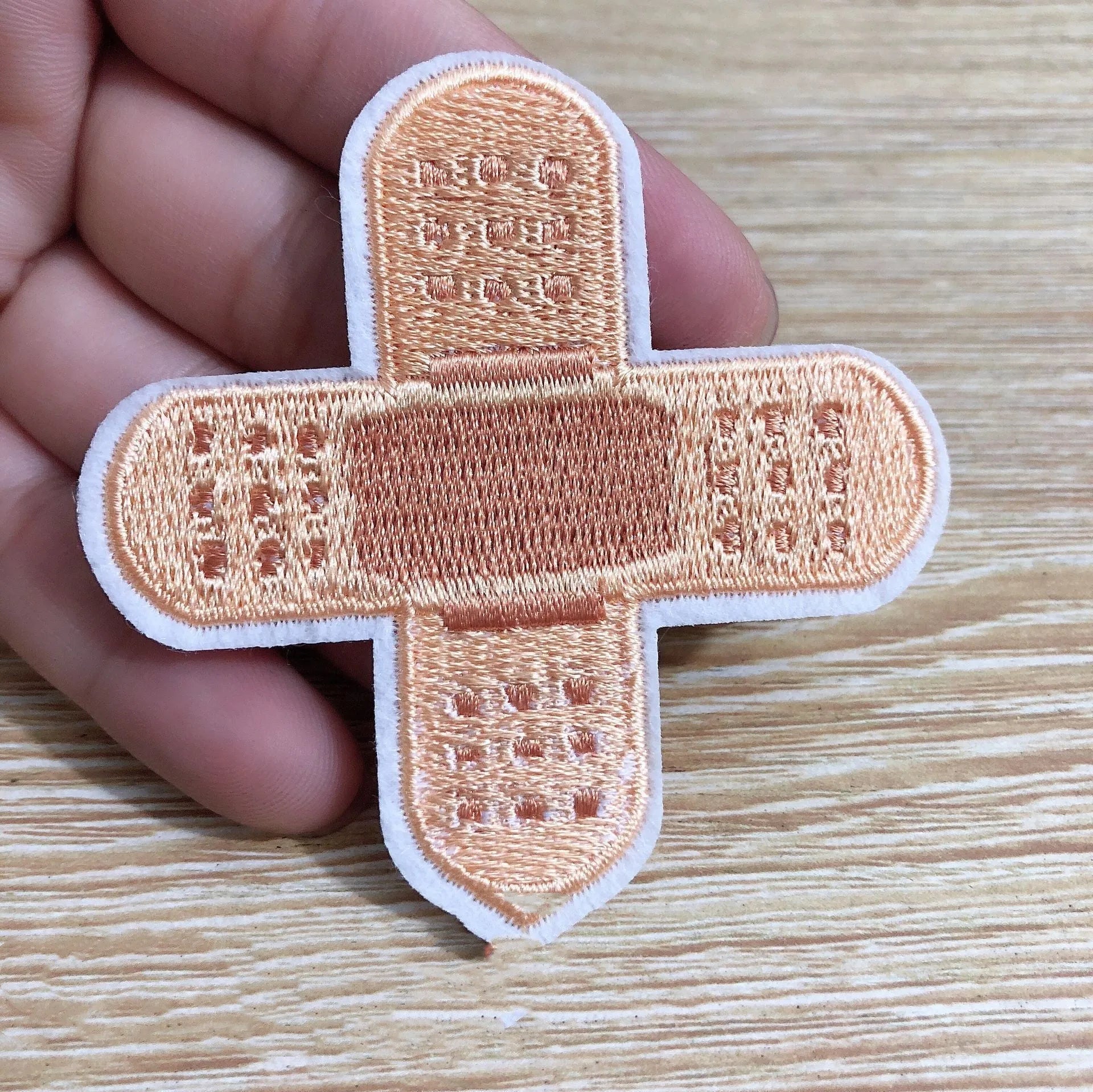Computer embroidered fabric patch badges with lace craft stitching for clothing decoration