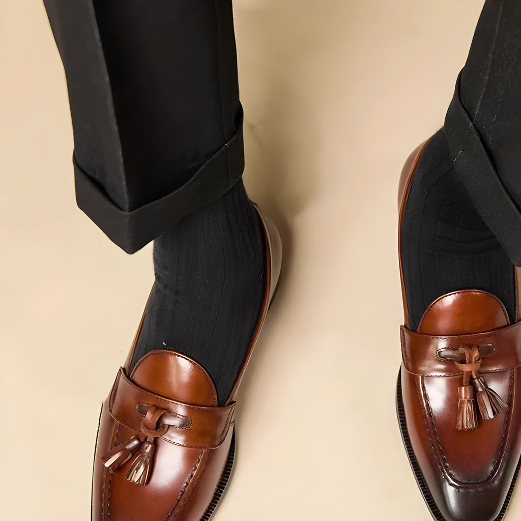 Men's black genuine leather tassel loafers with rubber sole for business casual wear