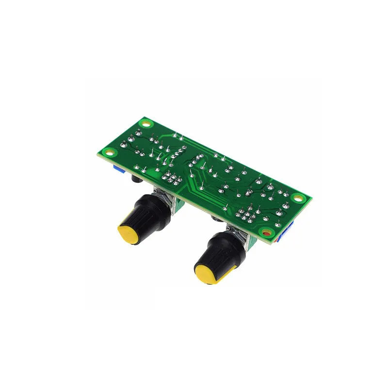 Single power supply 10-24V super dynamic bass boost front stage circuit board on FR-4 fiberglass.