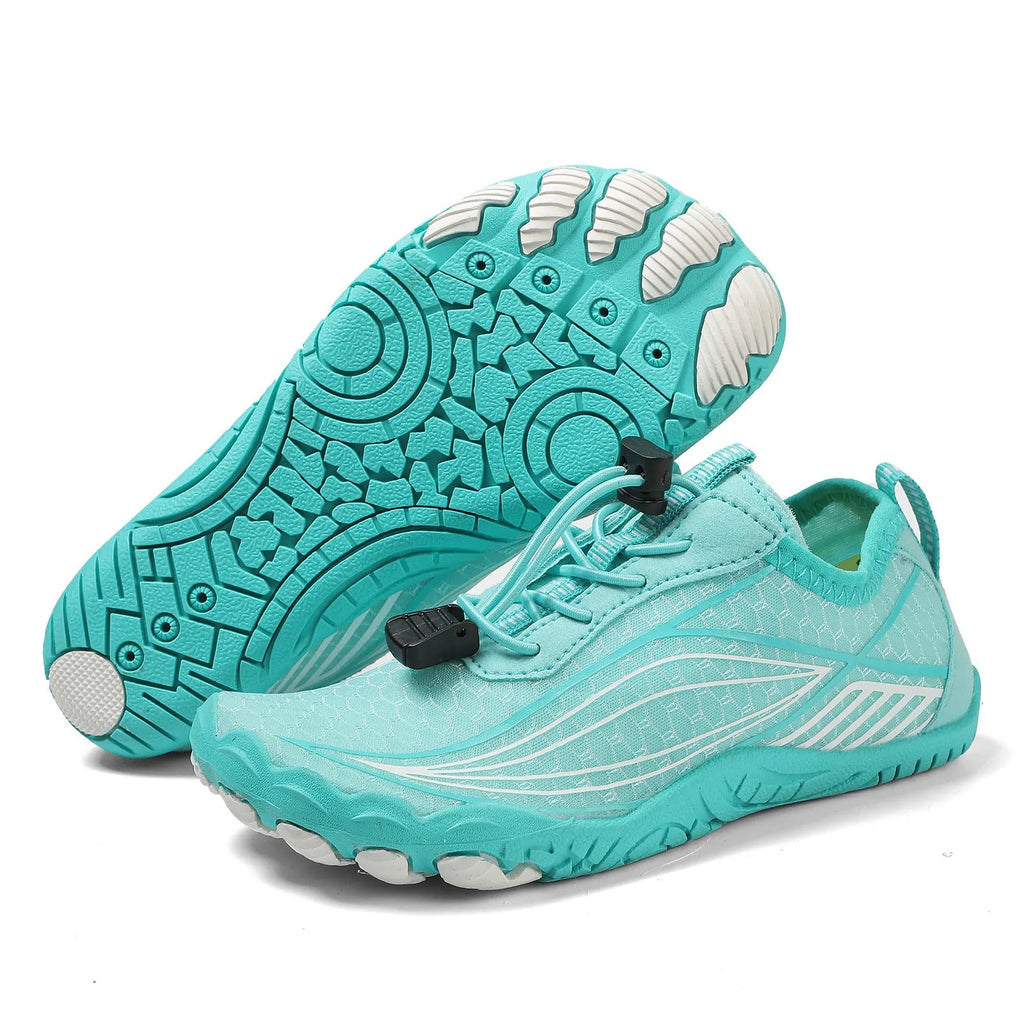 Children's quick-drying wading shoes with elastic band and non-slip rubber sole in blue colour.