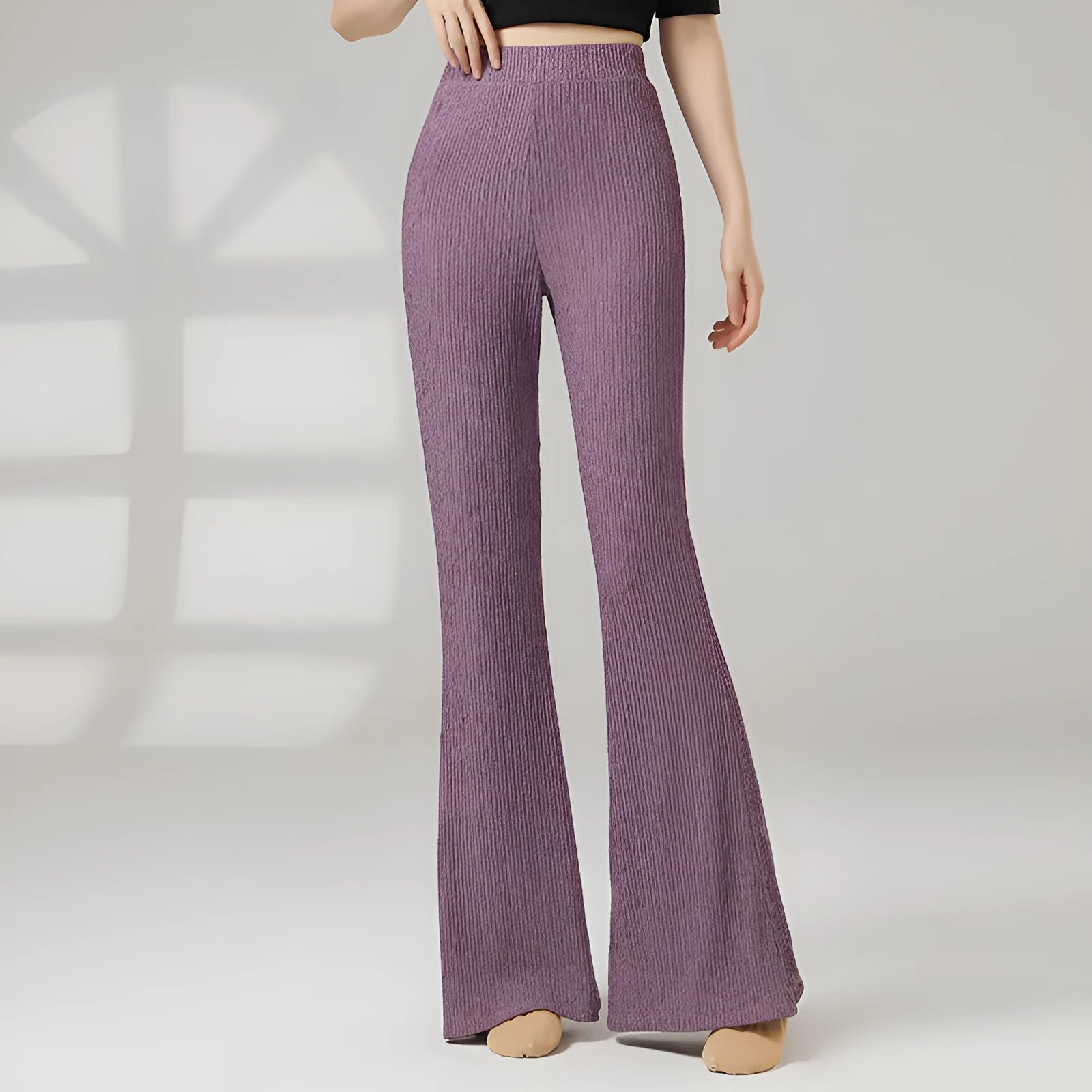 Women's solid colour polyester dance practice trousers for classical and sports dance.