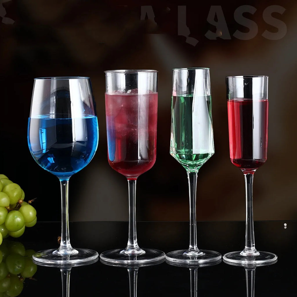 Clear acrylic wine glass with modern simple design, shown in 550ml and 300ml sizes for party catering.